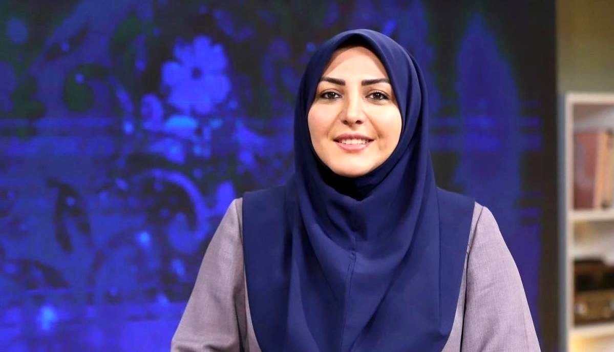 کل کل مجری صداوسیما با یک مدیر روی آنتن تلویزیون!