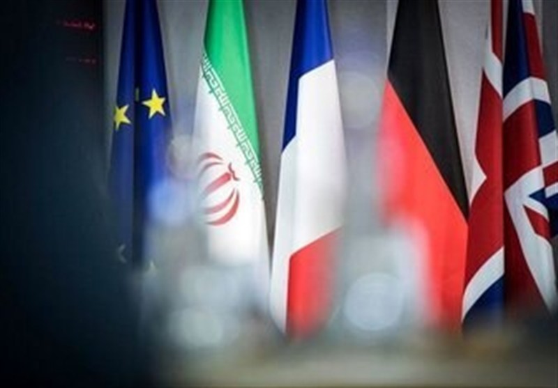 واکنش ۱۸۰۰ استاد دانشگاه آزاد به بیانیه اساتید اقتصاد درباره مذاکرات