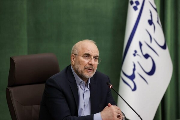 قالیباف: در بررسی لایحه سازمان ملی مهاجرت، از نگاه صنفی پرهیز شود