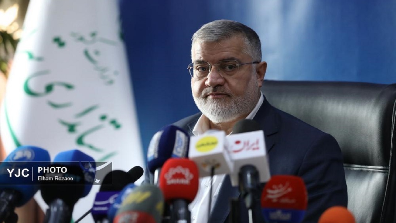 ناترازی ۳۰۰۰ مگاواتی برق تهران تا سال آینده برطرف می‌شود