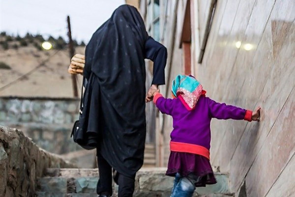 افزایش آمار زنان سرپرست خانوار؛ اجرای طرحهای توانمندسازی