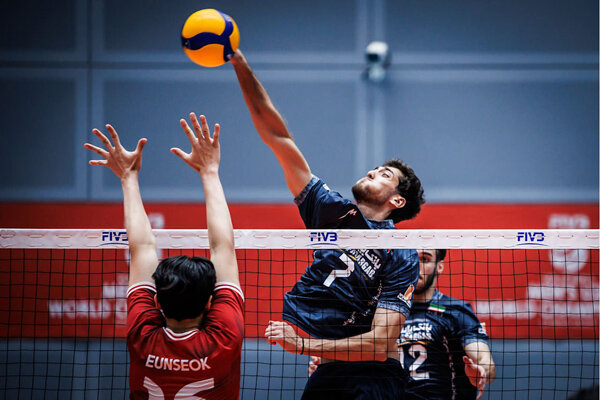 چهارمین پیروزی والیبالیست‌های جوان در آوردگاه جهانی