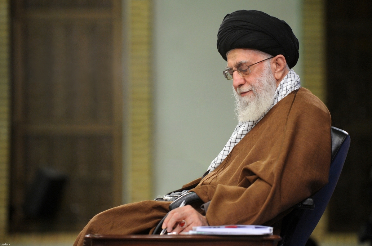 تمدید عضویت اعضای هیأت‌امنای کمیته امداد توسط رهبر انقلاب