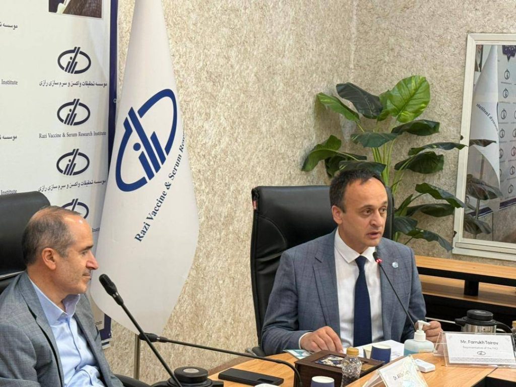 مؤسسه رازی ظرفیت منحصربهفردی در حوزه واکسن و فرآورده های بیولوژیک دارد