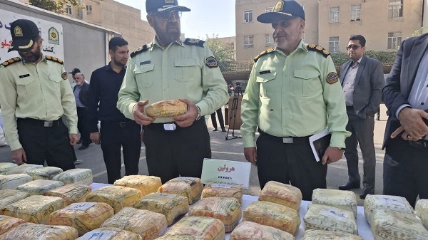 کشف یک هزار و 475 کیلوگرم شیشه و هروئین در البرز/ افزایش 48 درصدی کشفیات مواد مخدر