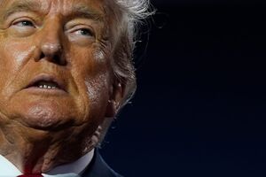 ترامپ: شاید به ونزوئلا حمله نظامی شود