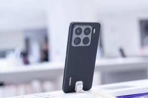 دورخیز شیائومی برای سبقت از آیفون ۱۷