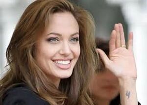 آنجلینا جولی: دیگر آمریکا را به رسمیت نمی‌شناسم