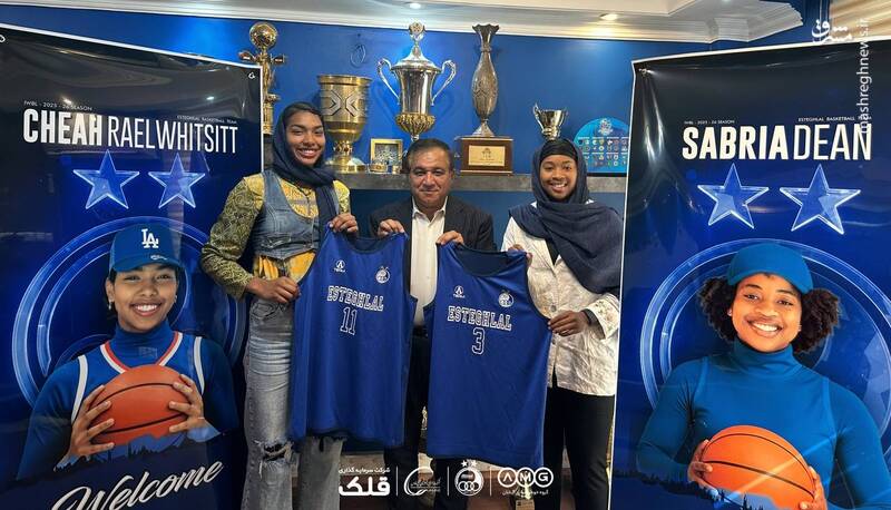 قرارداد رسمی استقلال با دو ستاره آمریکایی