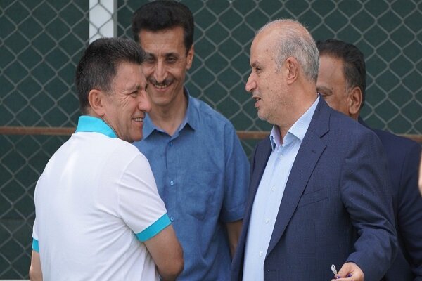 حذف برخی نزدیکان قلعه‌نویی از تیم ملی؛ پشت پرده تغییر نکردن سرمربی!