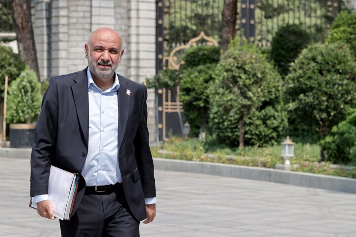 میدری: بجز مسکن، سایر هزینه‌ها در شهرها یکسان است