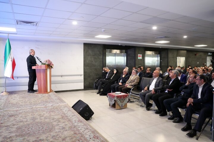 پزشکیان:باید بازنشستگان و نیازمندان بهترین خدمات درمانی را دریافت کنند