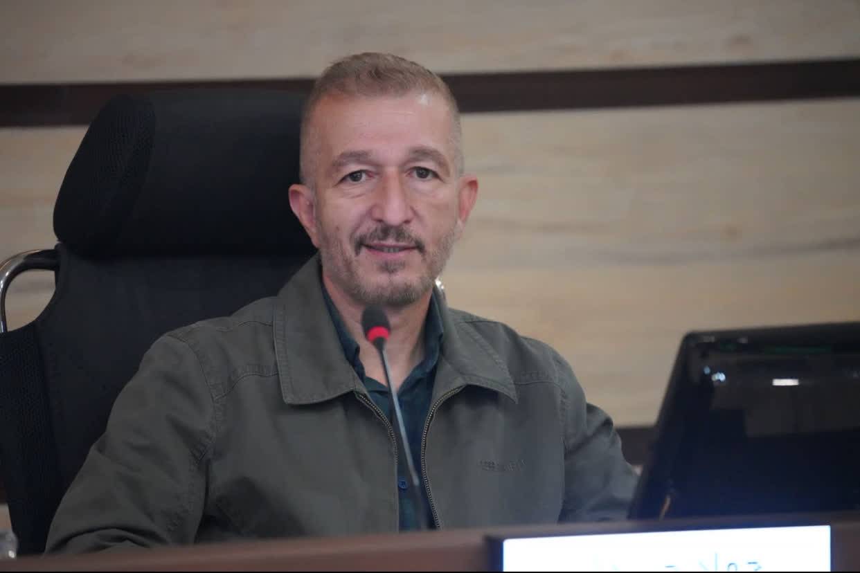 انتخاب مدیران کارآمد رمز تحقق بودجه و عمران در شهرداری است