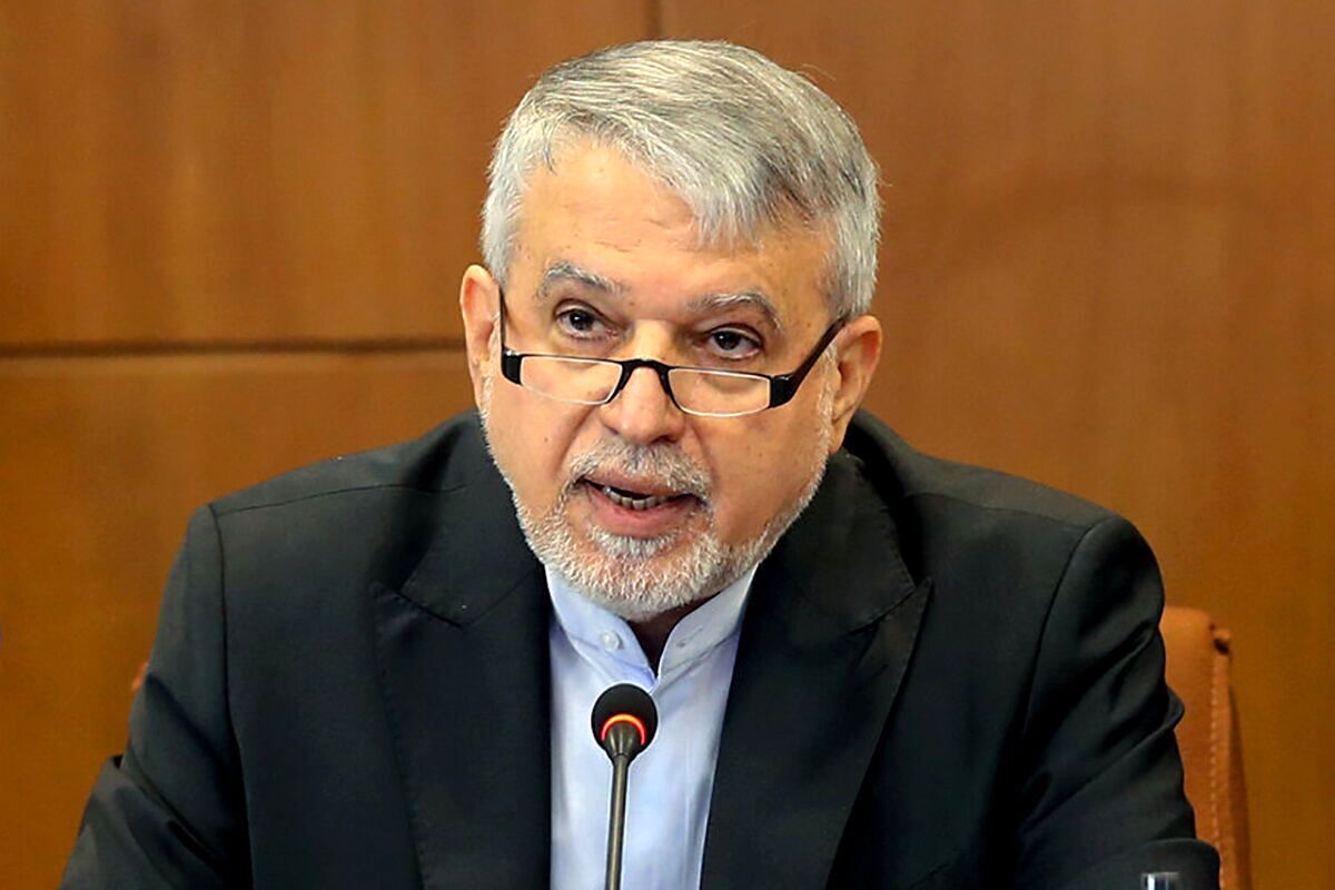 صالحی امیری: سال گذشته ۷ میلیون و ۳۹۹ هزار گردشگر وارد کشور شد