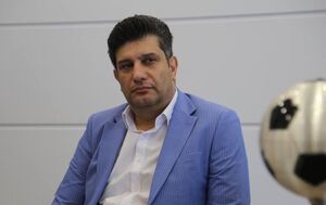 سمیعی: منتظر محمد پیشنهاد ۲۰ میلیاردی را قبول نکرد تا با ۲۰۰ میلیون به نساجی برود!