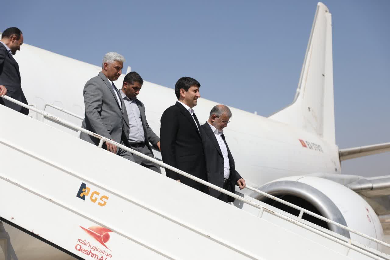 کلنگ زنی مرکز مکانیزه توزیع مرسوله های پستی؛ بازدید از بخش های مختلف منطقه ویژه و فرودگاه پیام