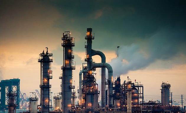 فاجعه ۲۰ همتی در میدان توس/ دکل حفاری ۳ ماهه غیرفعال شده است