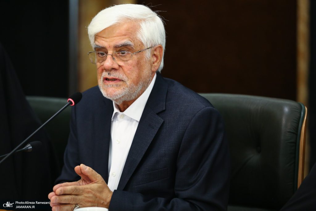 مسئولان اختلافات را در تریبون‌ها مطرح نکنند