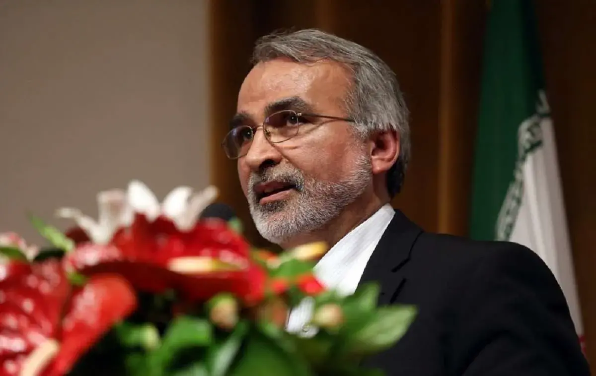 تقاضای زیر میزی معاون وزیر بهداشت از بیمار به برکناری اش منجر شد