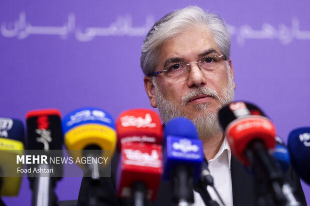 حذف دانشگاه پیام نور در دستور کار دولت نیست