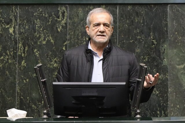 مجلس کمک کند هزینه‌های بیخود و اضافی بودجه حذف شود