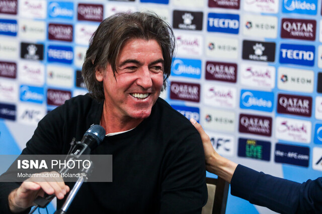 با تاخیر بازی موافق بودم