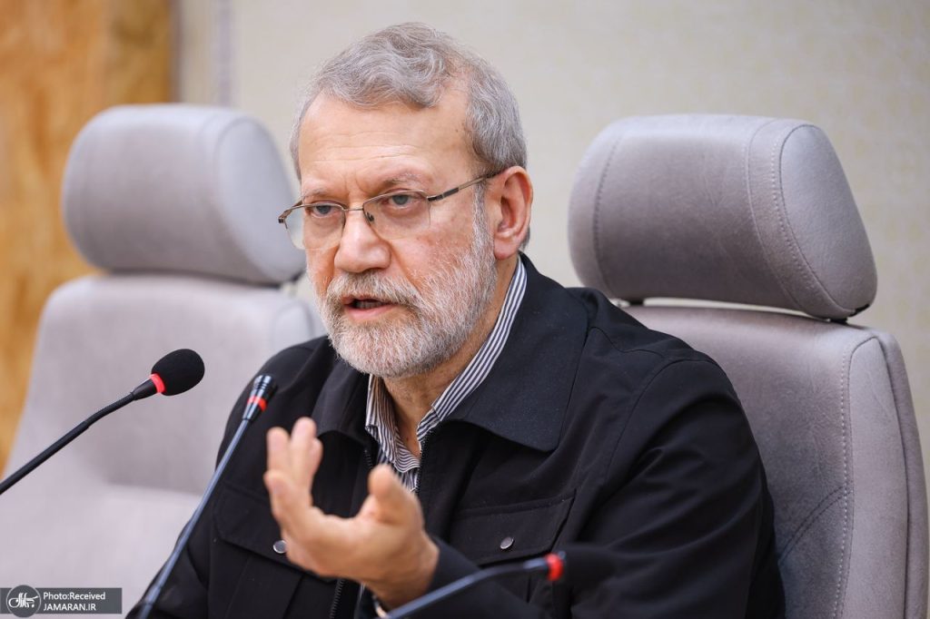 خواسته‌های آمریکا ته ندارد، ایرانیان باید سر حرف خود بایستند