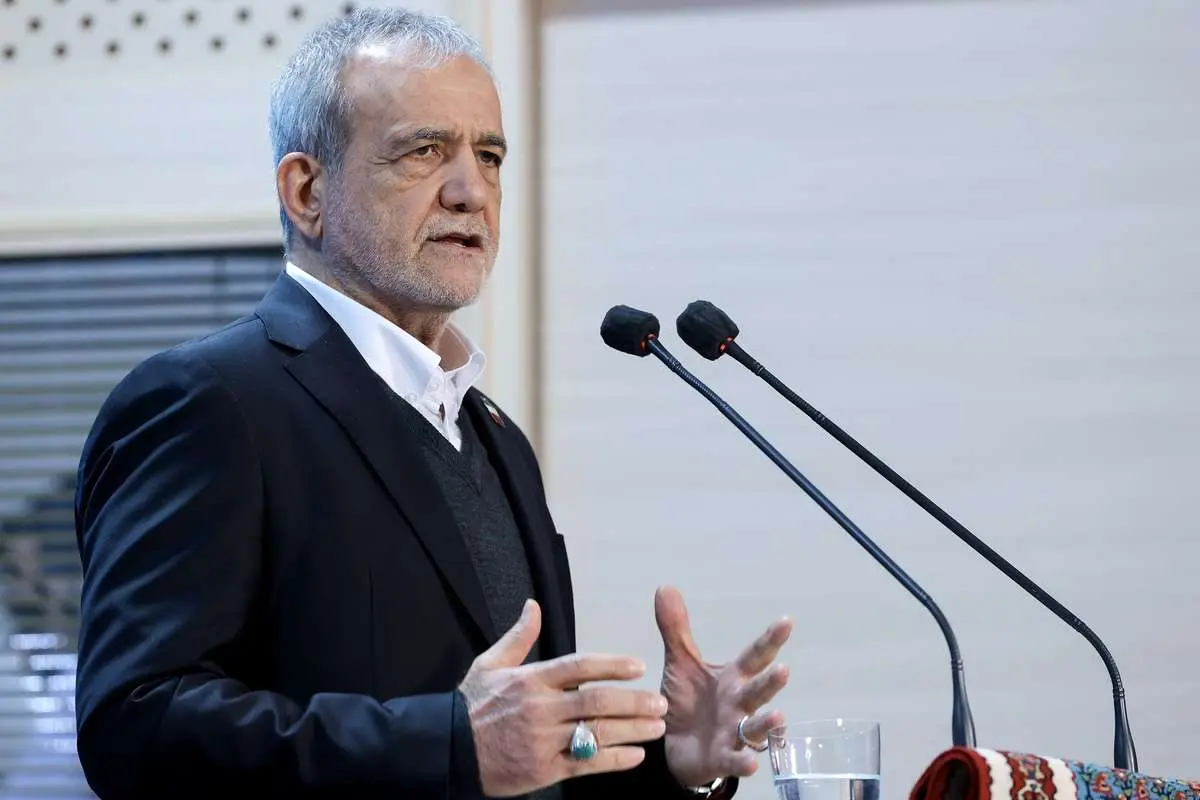 تمام نارسایی‌ها را می‌توان با اتکا به ذهن خلاق نوجوانان و جوانان به نتیجه رساند