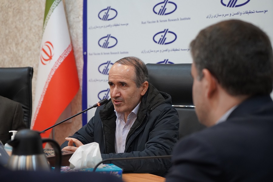اسحاقی: تمرکز موسسه رازی بر تولید واکسن و تکمیل زنجیره پژوهش تا فناوری است