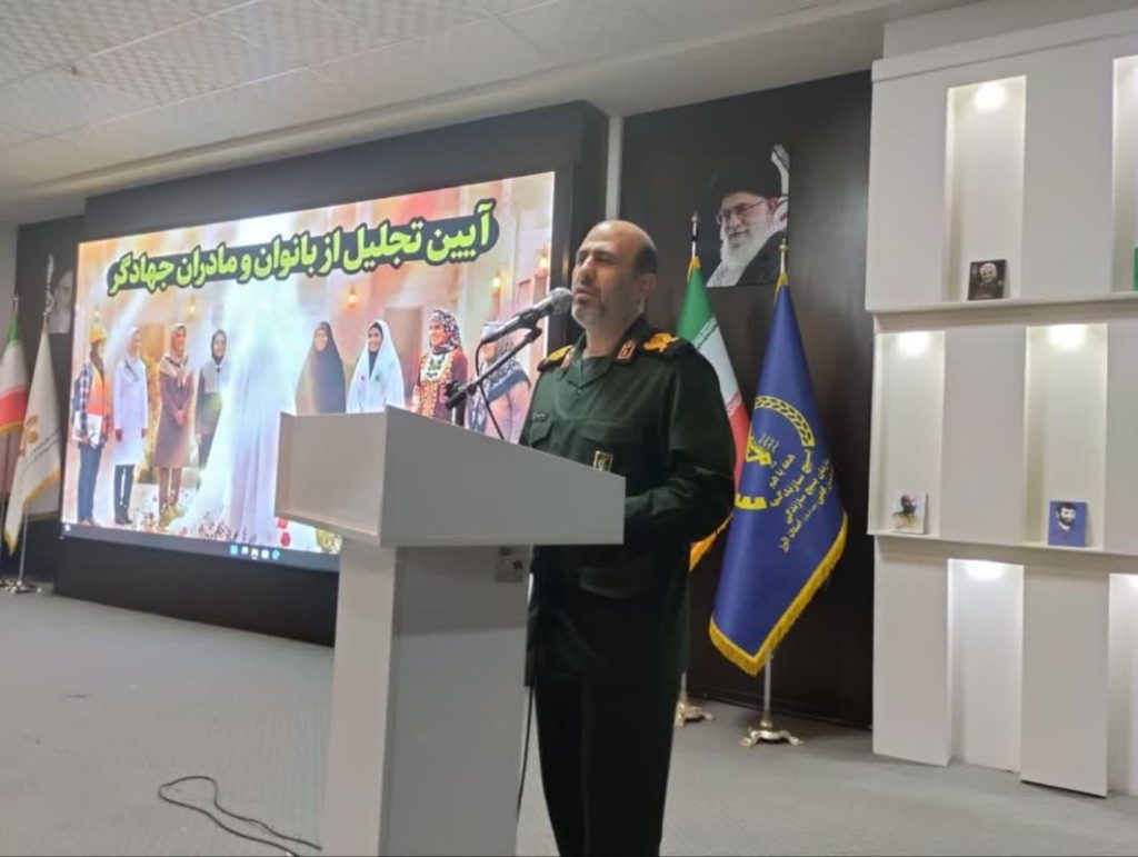 زن عزت جامعه اسلامی است/جهاد فرصتی برای مدیریت مضاعف بانوان در جامعه است