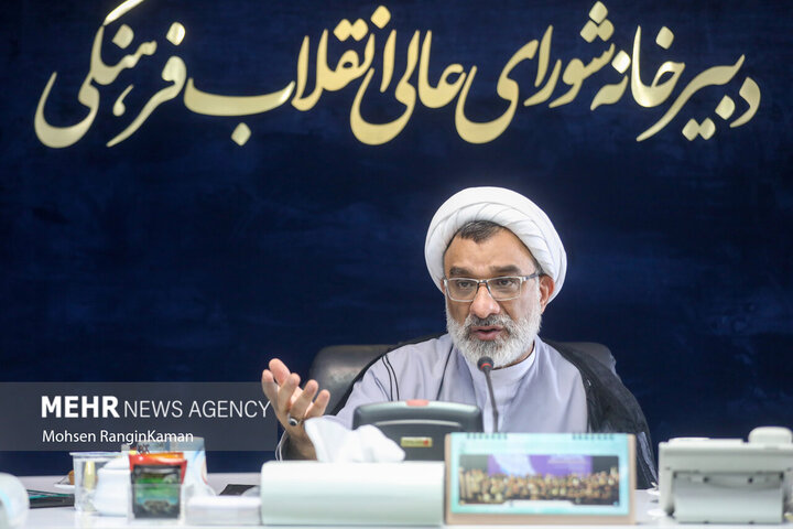 نظر شورای عالی انقلاب فرهنگی درباره کاهش طول دوره تحصیلی