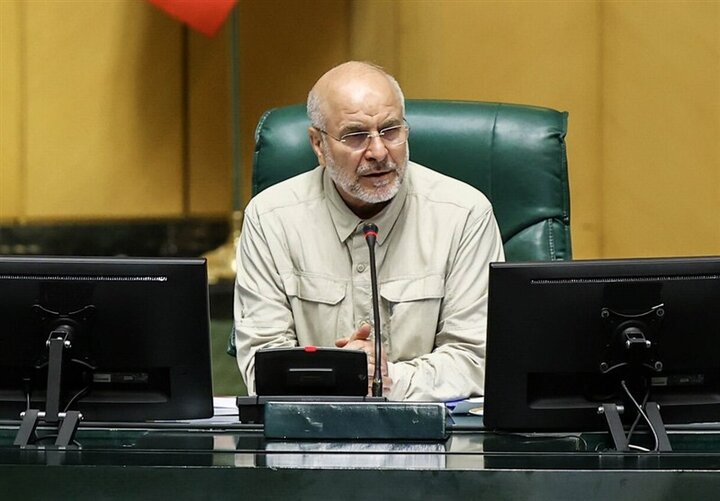 شهید سلیمانی در دل تهدیدها، فرصت می‌دید