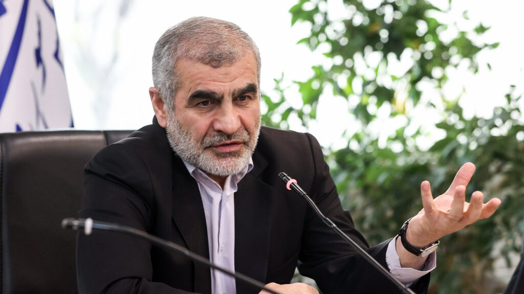 وضعیت وخیم کابینه دولت؛ ۵ وزیر در آستانه برکناری