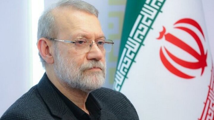 لاریجانی: قدردان خدمات ارزشمند پاسداران عزیز و جانبازان والامقام هستیم