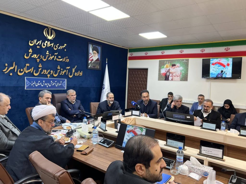 جهاد تبیین درمان درد امروز جامعه است