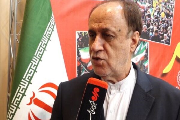 تلاش برای تطهیر پهلوی راه به جایی نخواهد برد