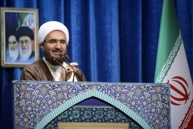 اگر در پوشش مذاکره‌، رفتار غلطی سر بزند، منافع‌ دشمن در منطقه زیر ضربات ما له خواهد شد