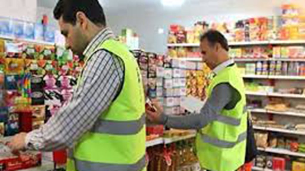 فعالان اقتصادی باید خود را رزمنده اقتصادی بدانند