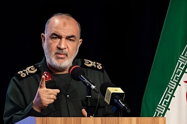 افتخاری عظیم است که به «مکتب امام خامنه‌ای» متصل بوده و هستیم