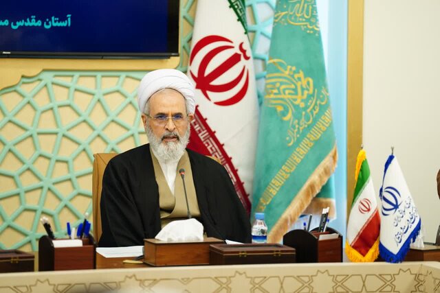 تبریک آیت الله اعرافی در پی انتخاب رهبر انقلاب