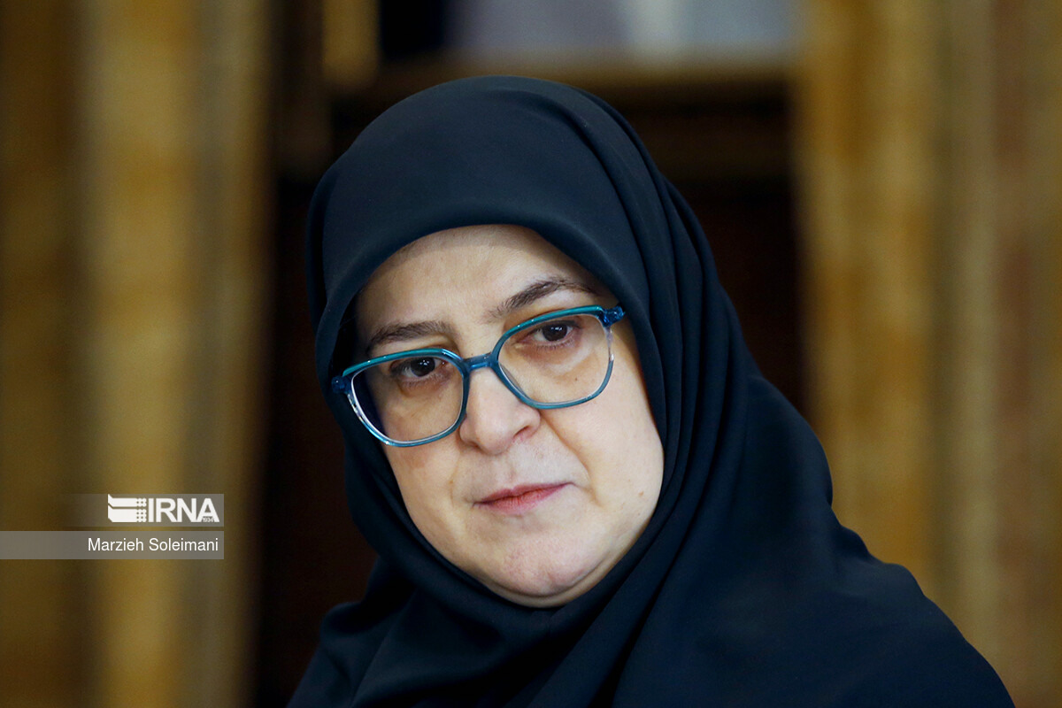 تهدیدها خللی در آرامش مردم ایجاد نخواهد کرد/ دروازه گفتگو با احترام گشوده می‌شود نه تهدید