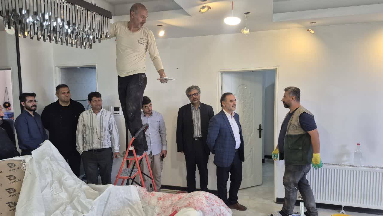 گوش شنوا و نظارت بصری عضو شورا در بازسازی تخریبهای ناشی از جنگ