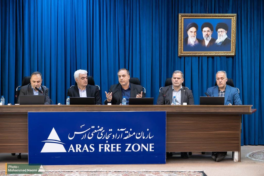 چالش‌ها و راهکارهای حوزه جوانی جمعیت و خانواده در نشست تخصصی در منطقه آزاد ارس بررسی شد