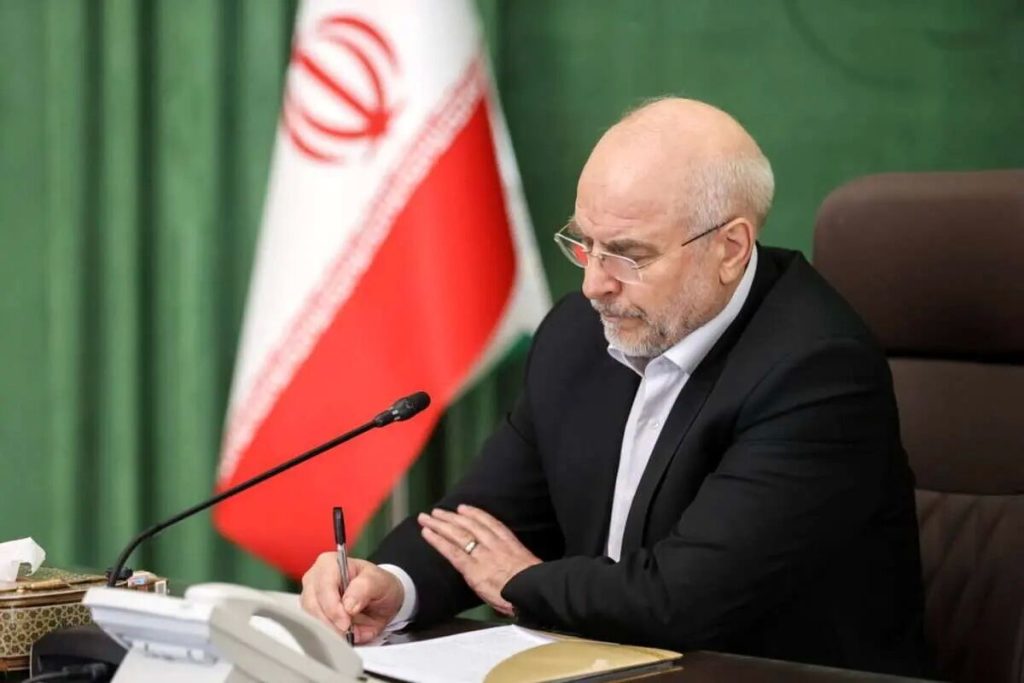 روز خبرنگار، تجلیل از انسان‌هایی است که مسئولیت روایت عزت یک ملت را بر عهده گرفته‌اند