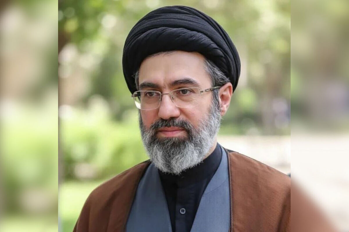 رهبر انقلاب با عفو بیش از ۲۰۰۰ محکوم موافقت کردند