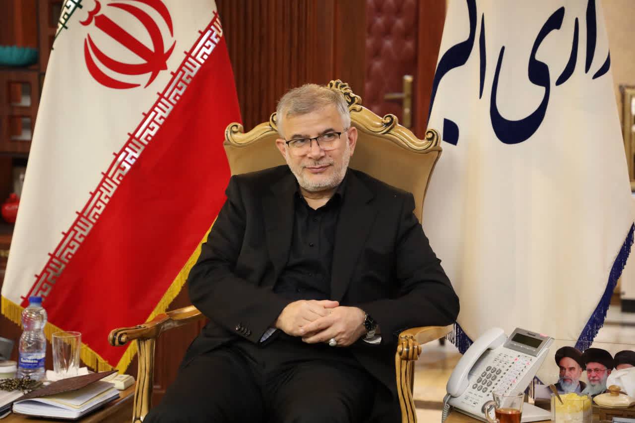 نشست استاندار البرز با مجمع نمایندگان استان برای بررسی مسائل و اولویت‌های توسعه‌ای