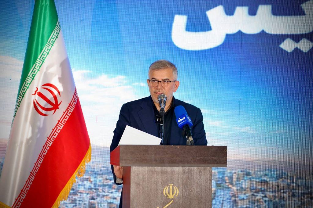 استاندار البرز: عملیات اجرایی قطار شهری فردیس باید در کوتاه‌ترین زمان ممکن به بهره‌برداری