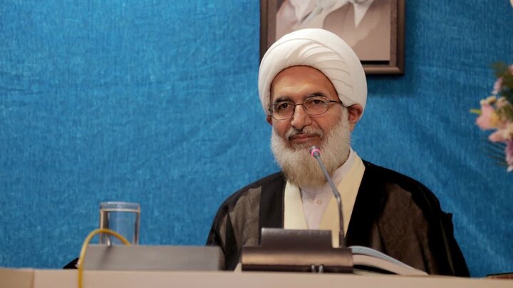 بازنگری در دکترین هسته‌ای خواست ملت ایران است
